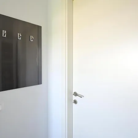 Chic Near Therme And Airport Bucharest