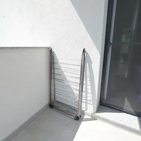 Chic Near Therme And Airport