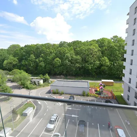 Apartment Chic Near Therme And Airport Bucharest