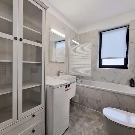 Apartament Chic Near Therme And Airport *